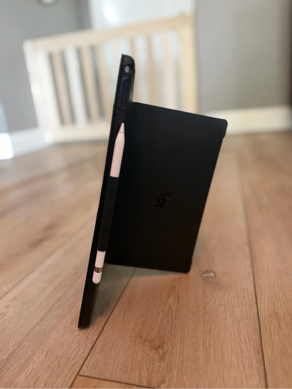 Apple iPad Pro 12.9-inch 128GB – Space Gray w/ Apple Pencil